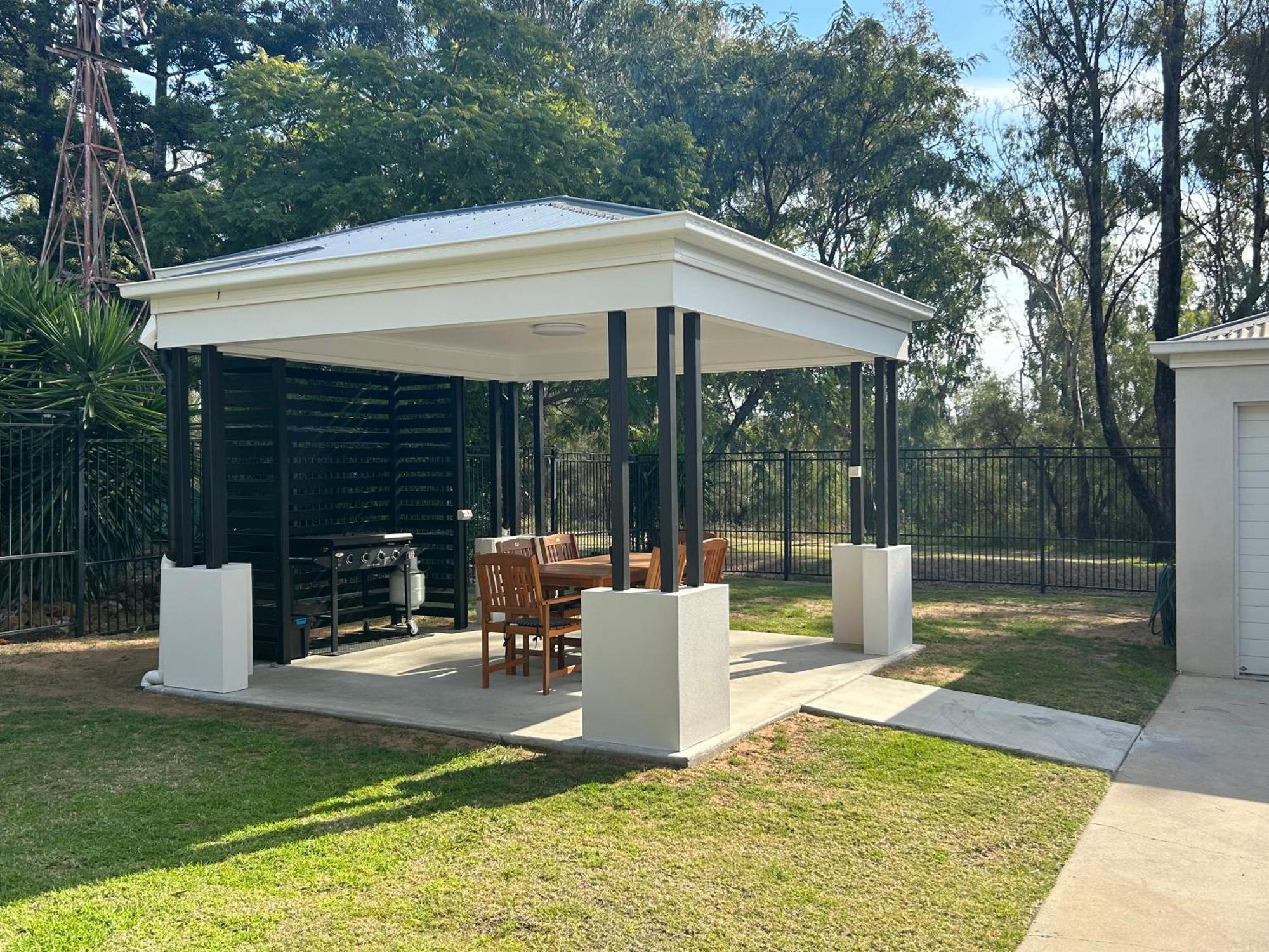 Dalby Fairway Motor Inn Esterno foto