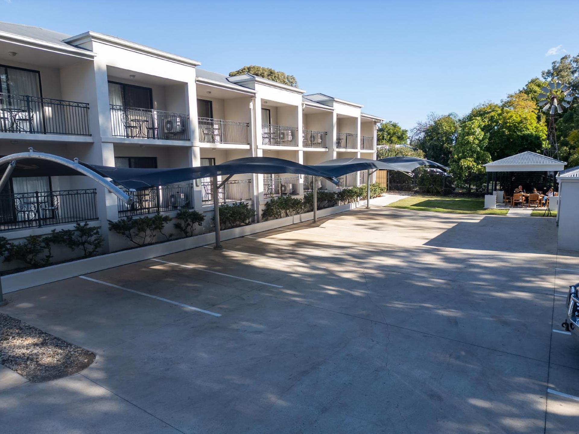 Dalby Fairway Motor Inn Esterno foto