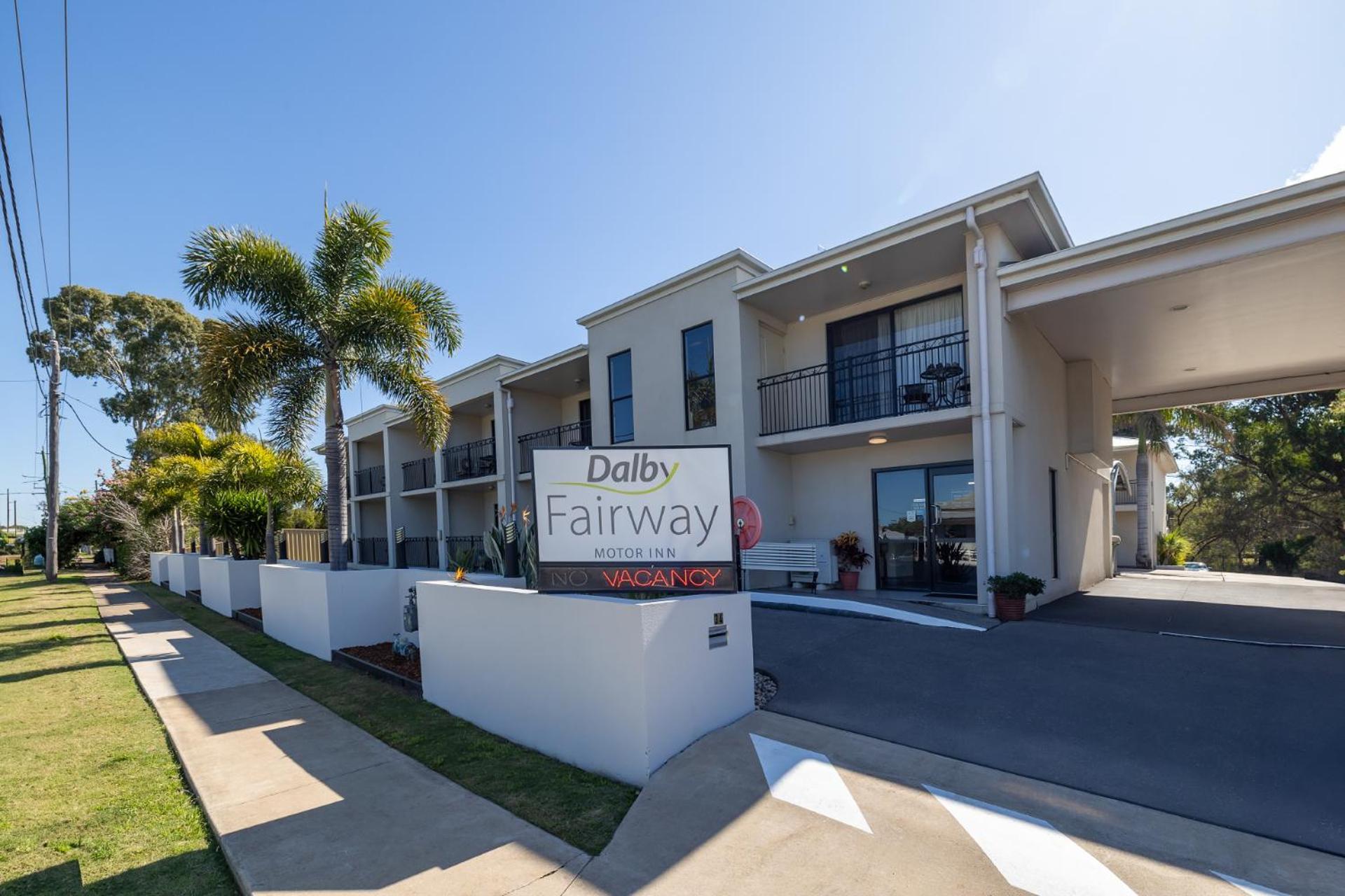 Dalby Fairway Motor Inn Esterno foto